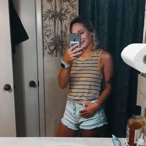 Meet your Posher, Savannah